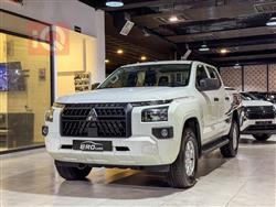میتسوبیشی L200